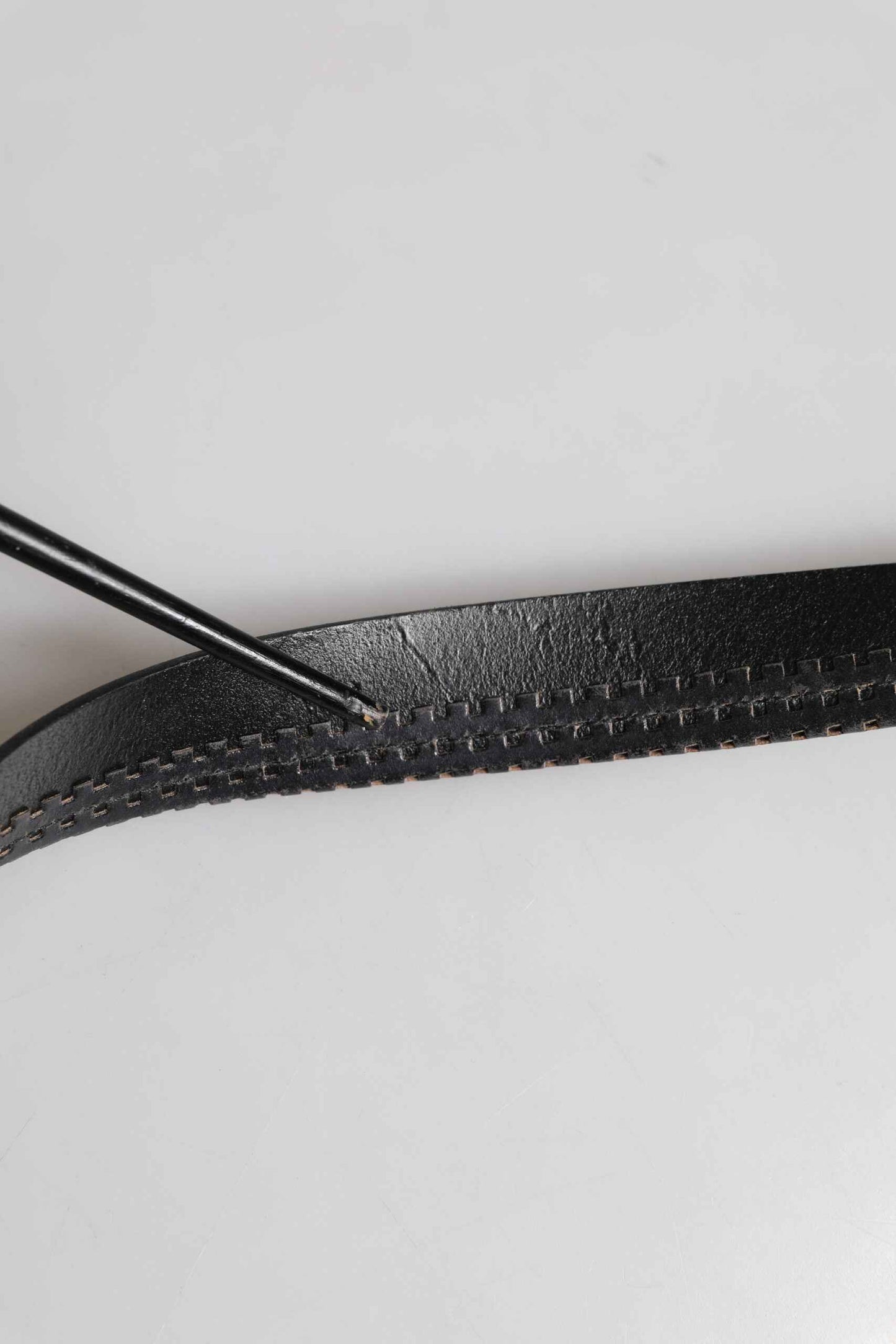 Black Leather Silver Tone Metal Buckle Belt