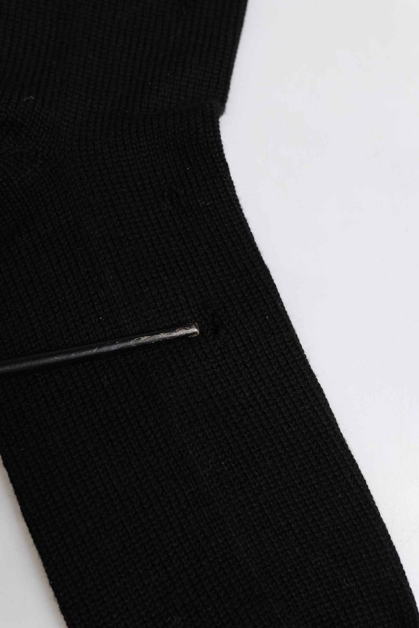 Black Solid Stretch Mid Calf Men Socks