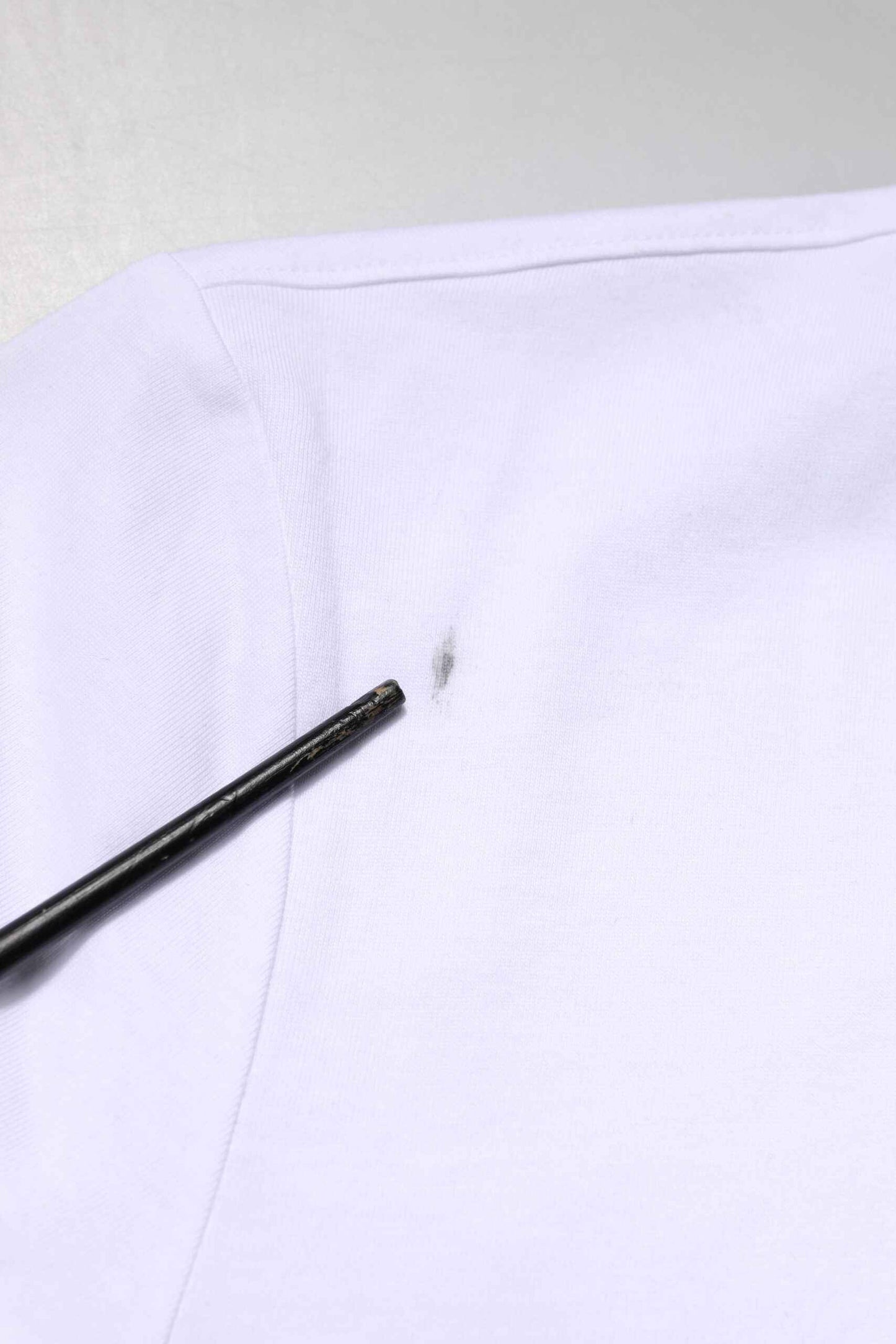 White Logo Embroidery Crew Neck T-shirt