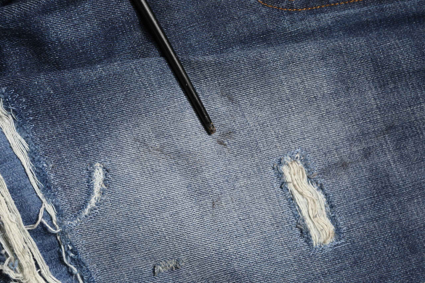 Blue Washed Tattered Cotton Men Jeans