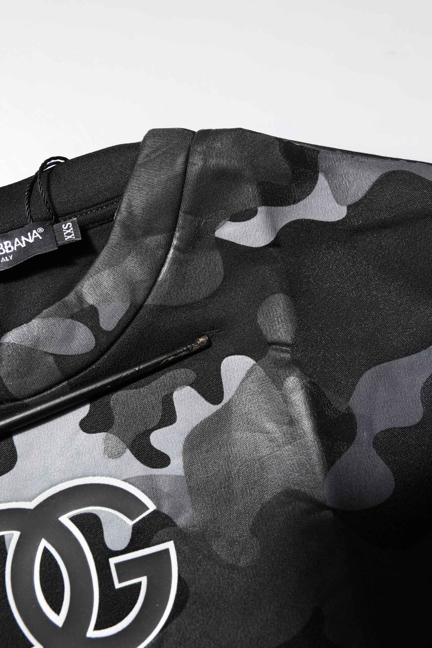 Black Camouflage Pullover Sweatshirt Sweater