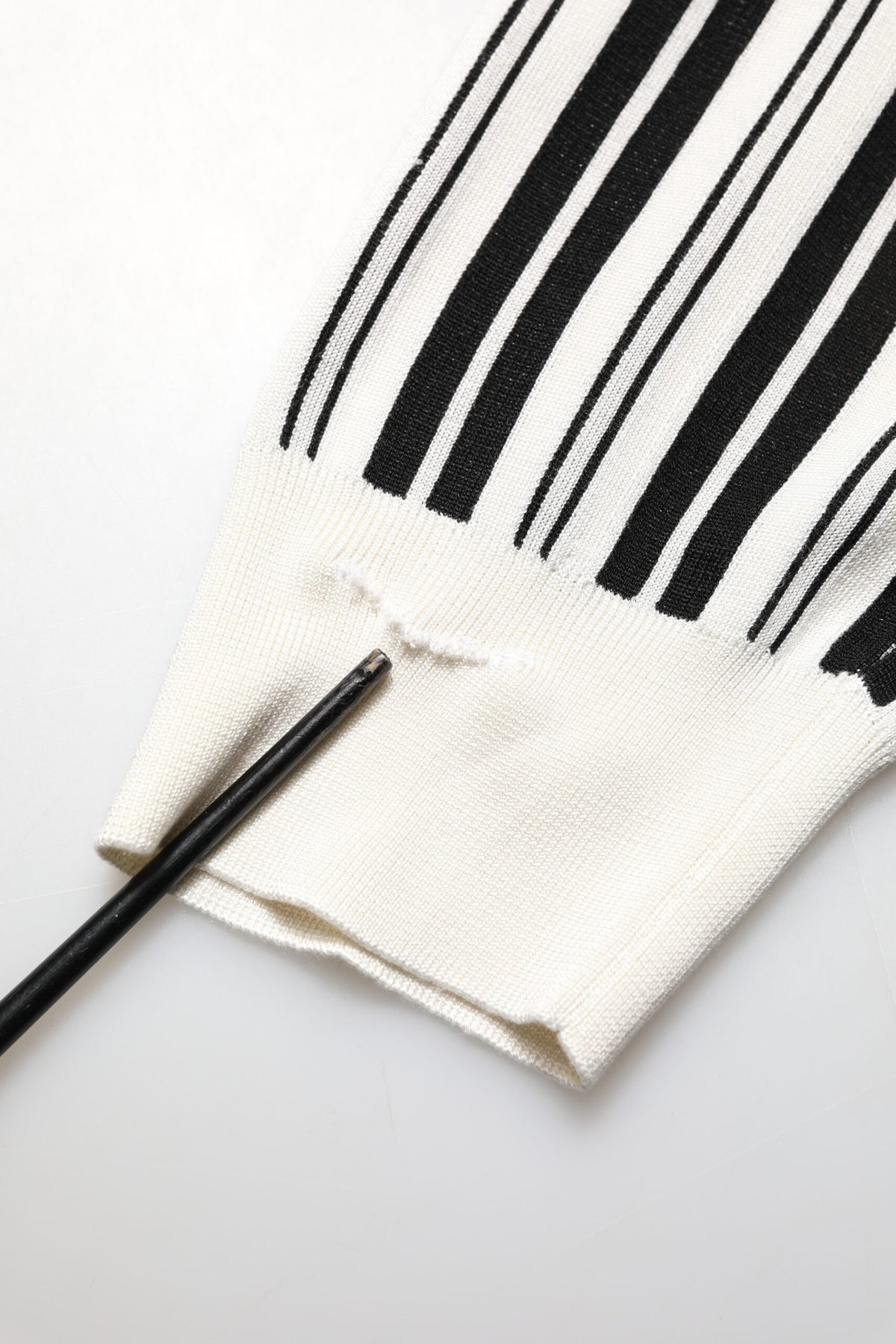 Black White Stripe Polka V-Neck Pullover Sweater