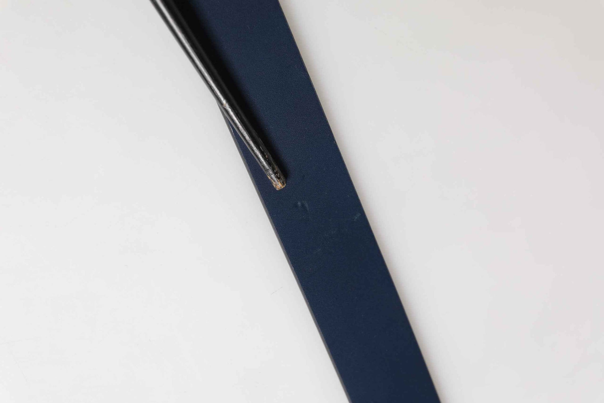 Men Blue Calf Leather Logo Metal Buckle Belt