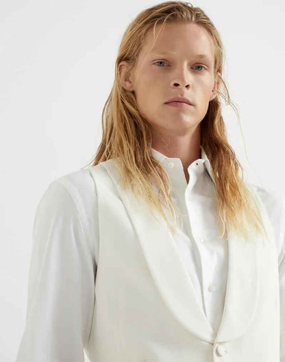 White Silk Sleveless Jacket