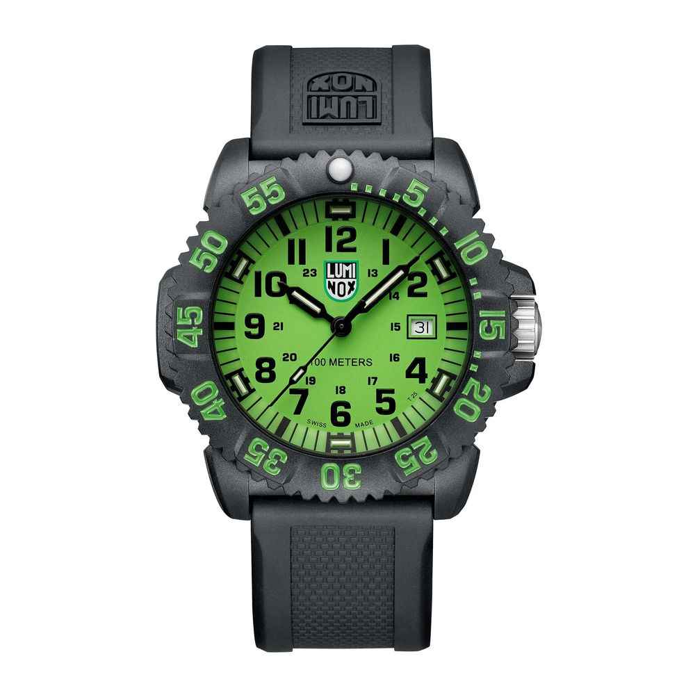 Black Resin Sport Watch