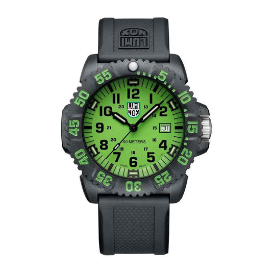 Black Resin Sport Watch