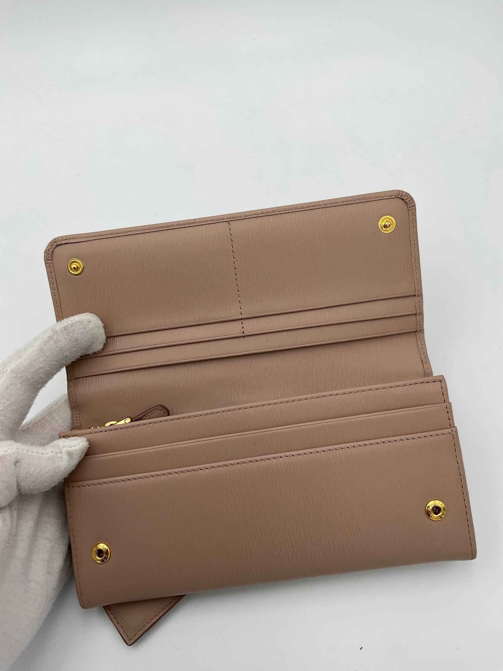 PRADA Powder Saffiano with Card Holder Wallet