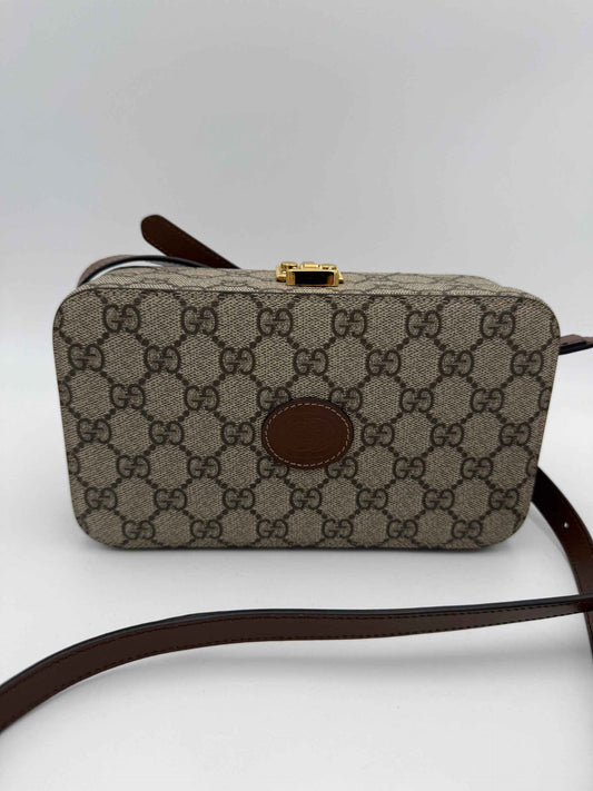 GUCCI TRUNK GG Supreme Trunk