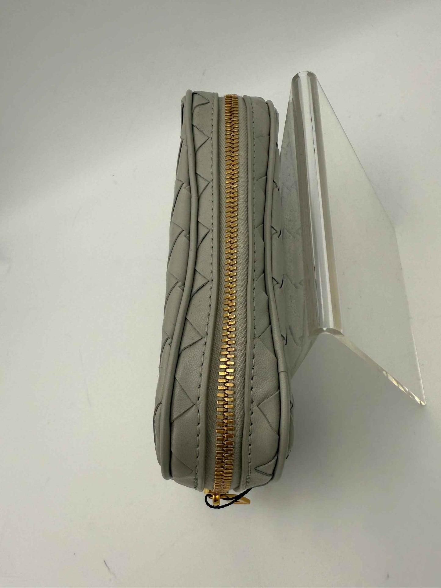BOTTEGA VENETA Intrecciato Clutch