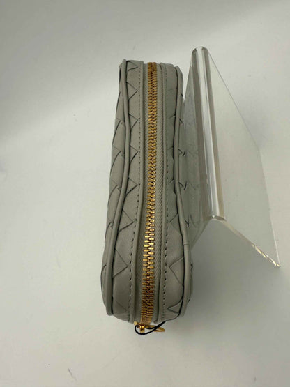 BOTTEGA VENETA Intrecciato Clutch