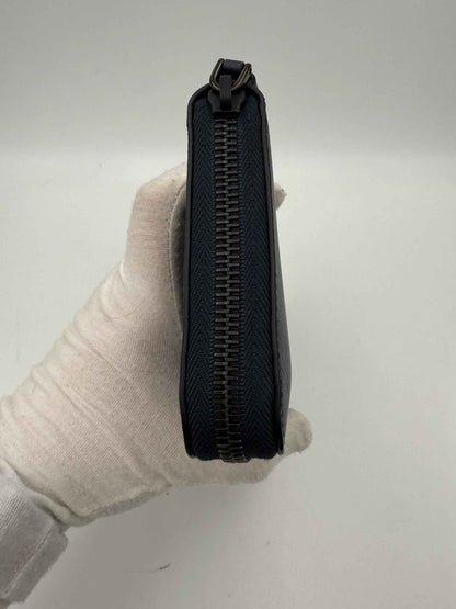 PRADA Zip in Blue Saffiano Wallet