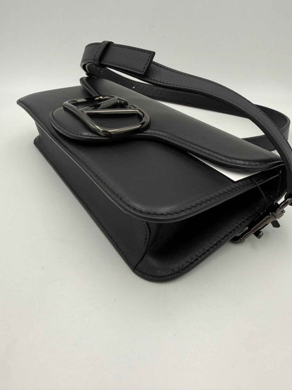 VALENTINO GARAVANI VLOGO Black Handbag