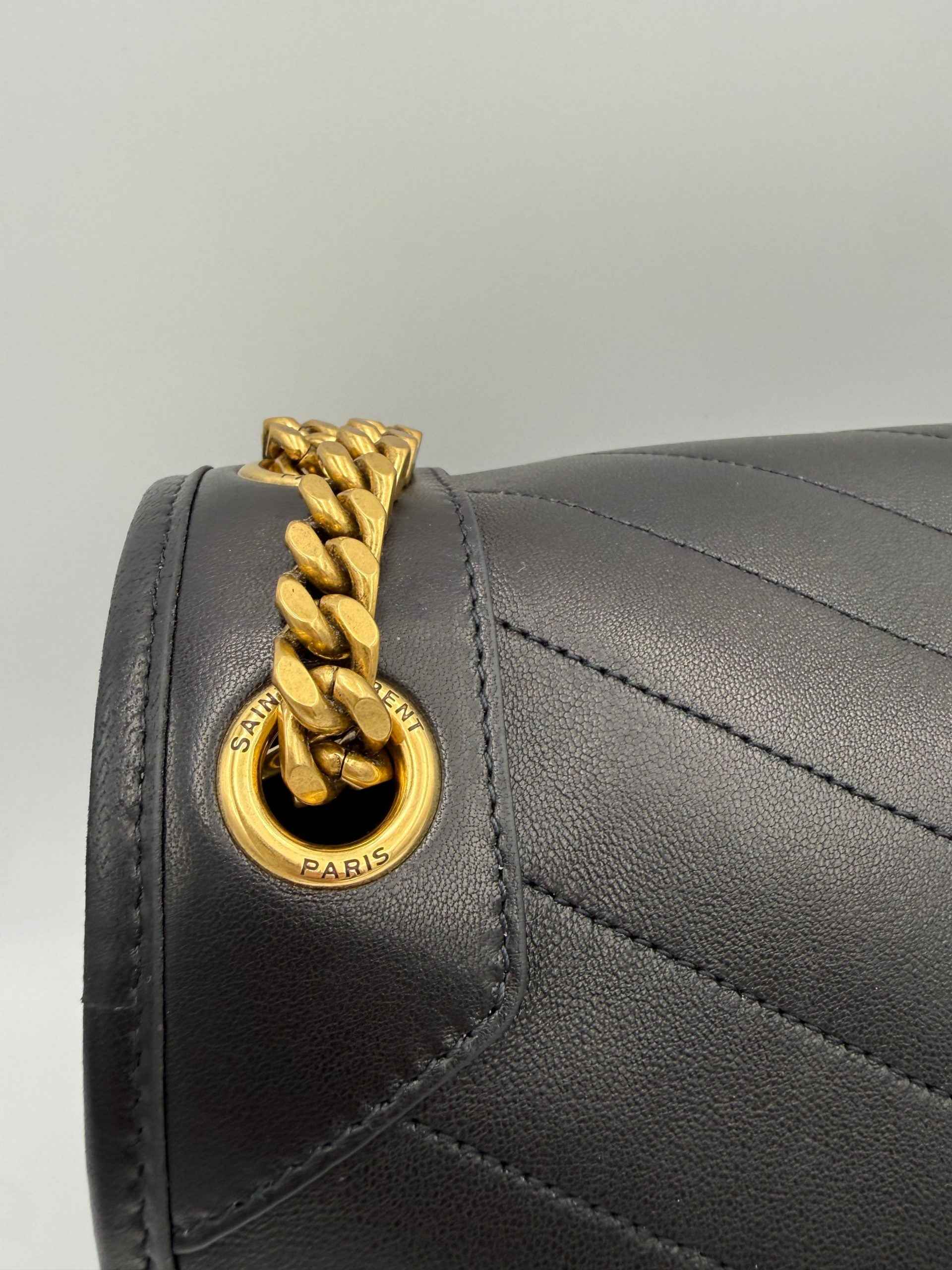 SAINT LAURENT NIKI LARGE in Lambskin Bag