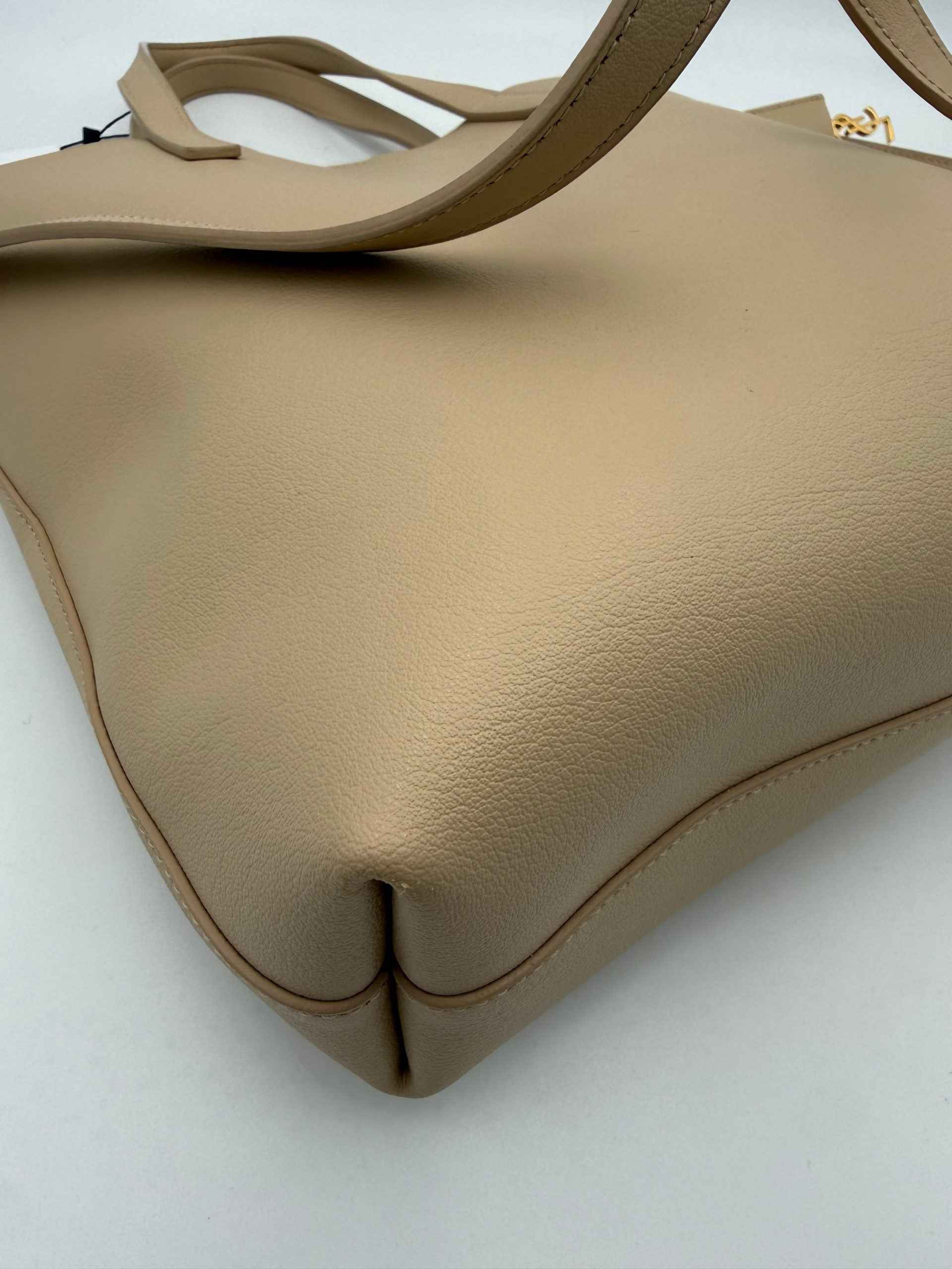 SAINT LAURENT SHOPPING Beige Bag