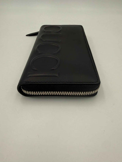 GUCCI Zip Black Front Logo Embossed Wallet