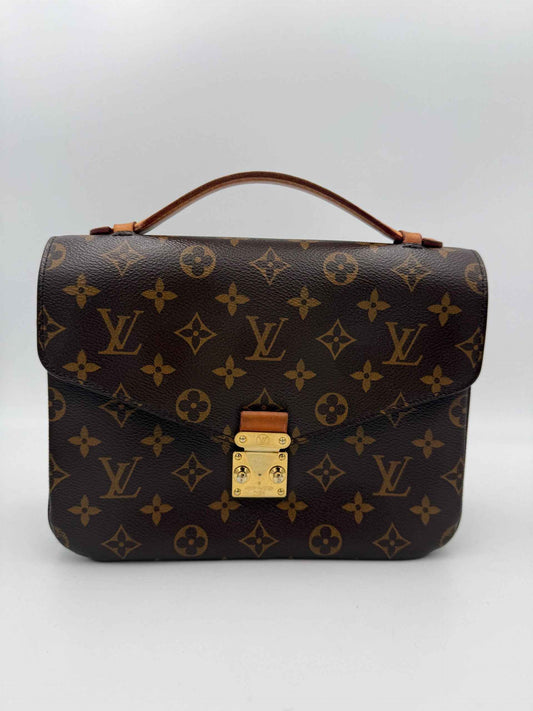 LOUIS VUITTON METIS Monogram Handbag