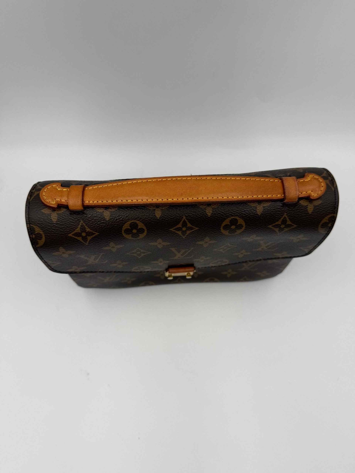 LOUIS VUITTON METIS Monogram Handbag