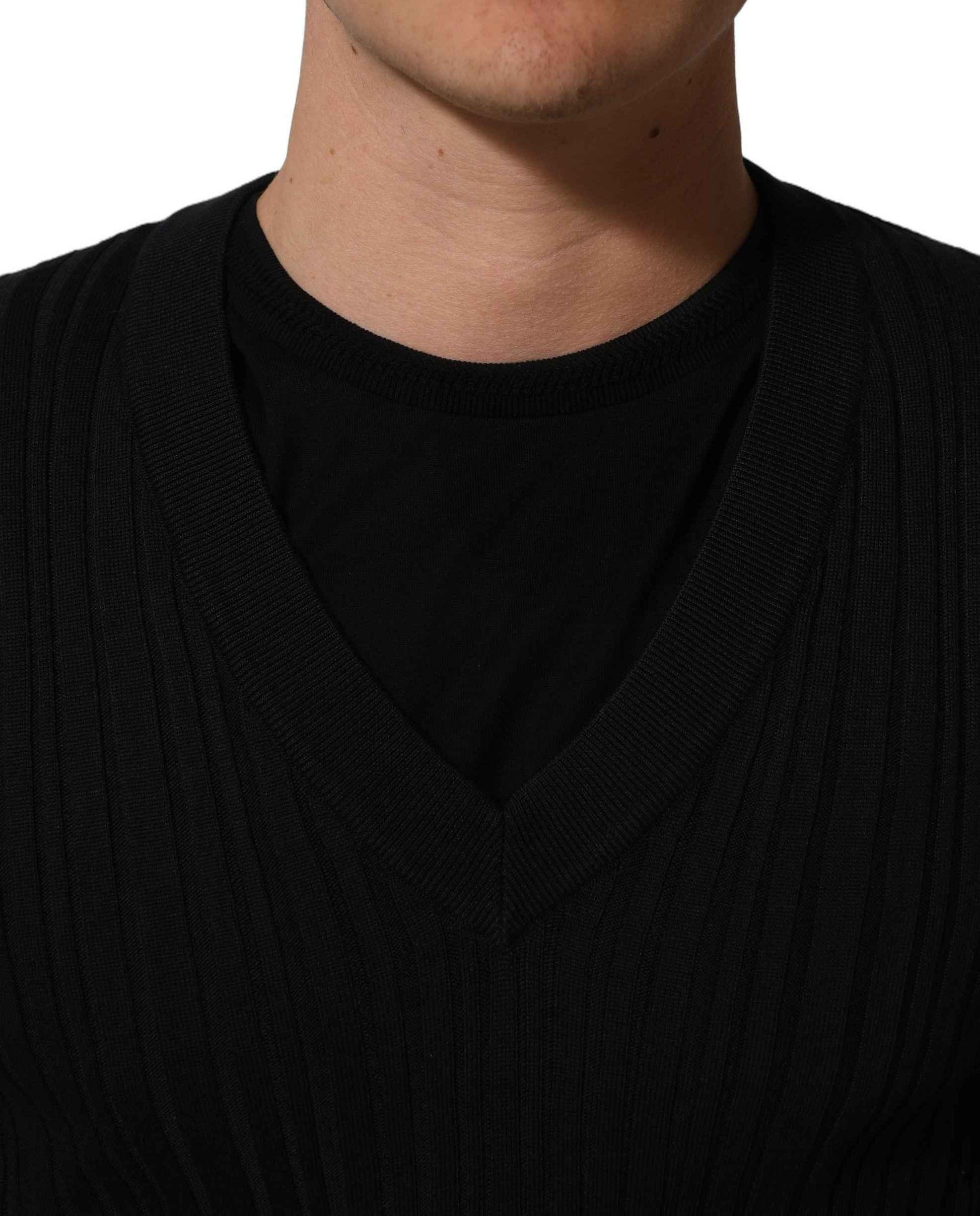 Black Silk Blend V-neck Pullover Men Sweater