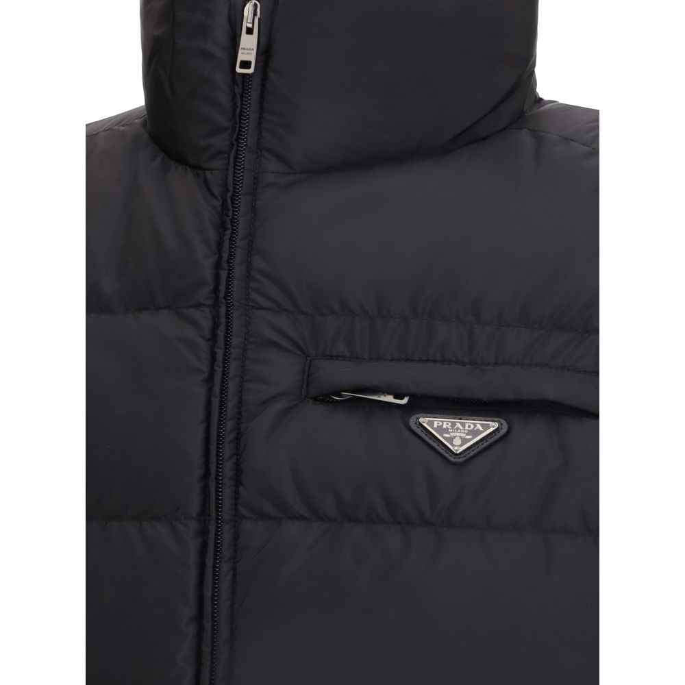 Black Recycled Polyamide Sleeveless Jacket
