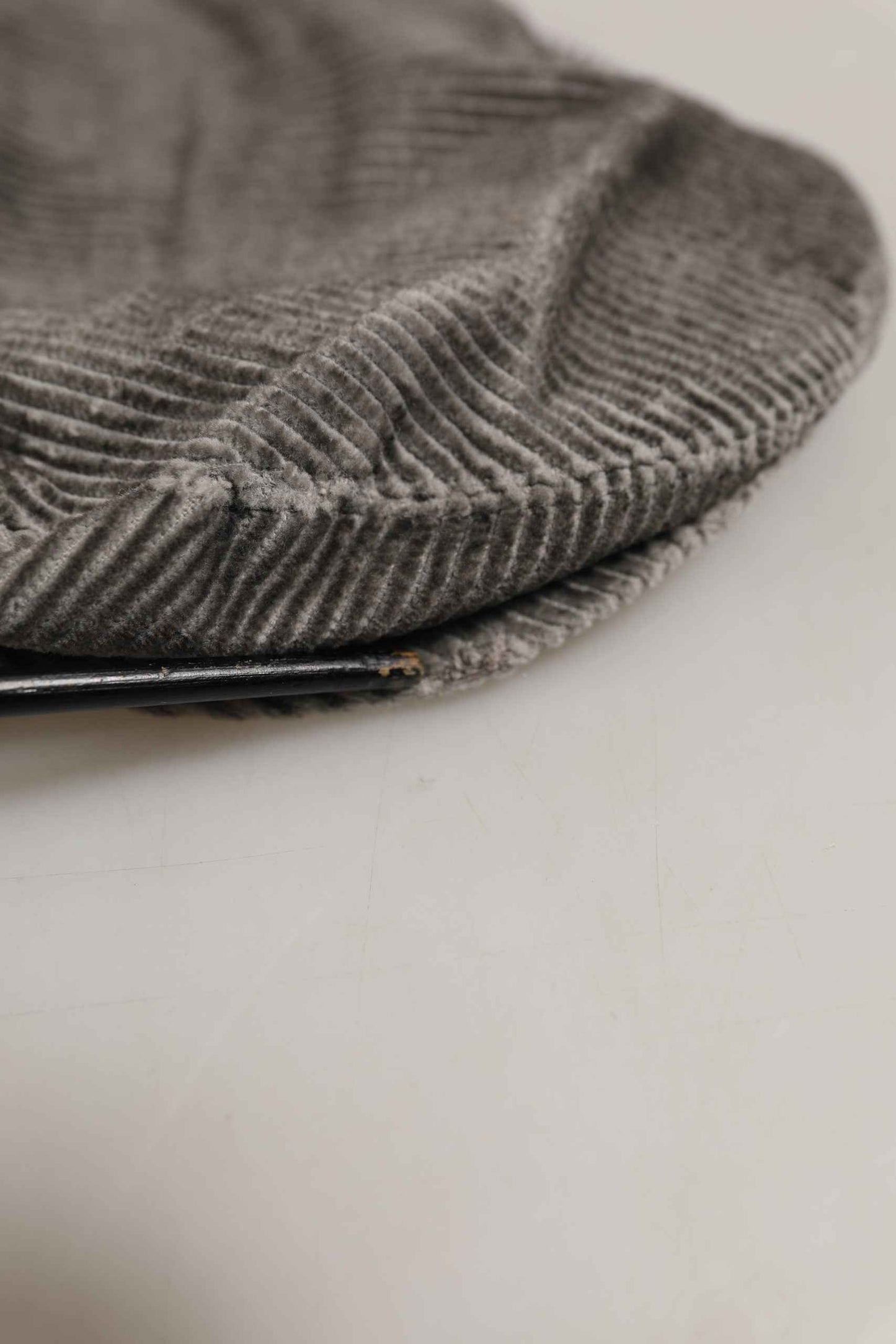 Men Grey Cotton Corduroy Cloth Newsboy Cap Hat