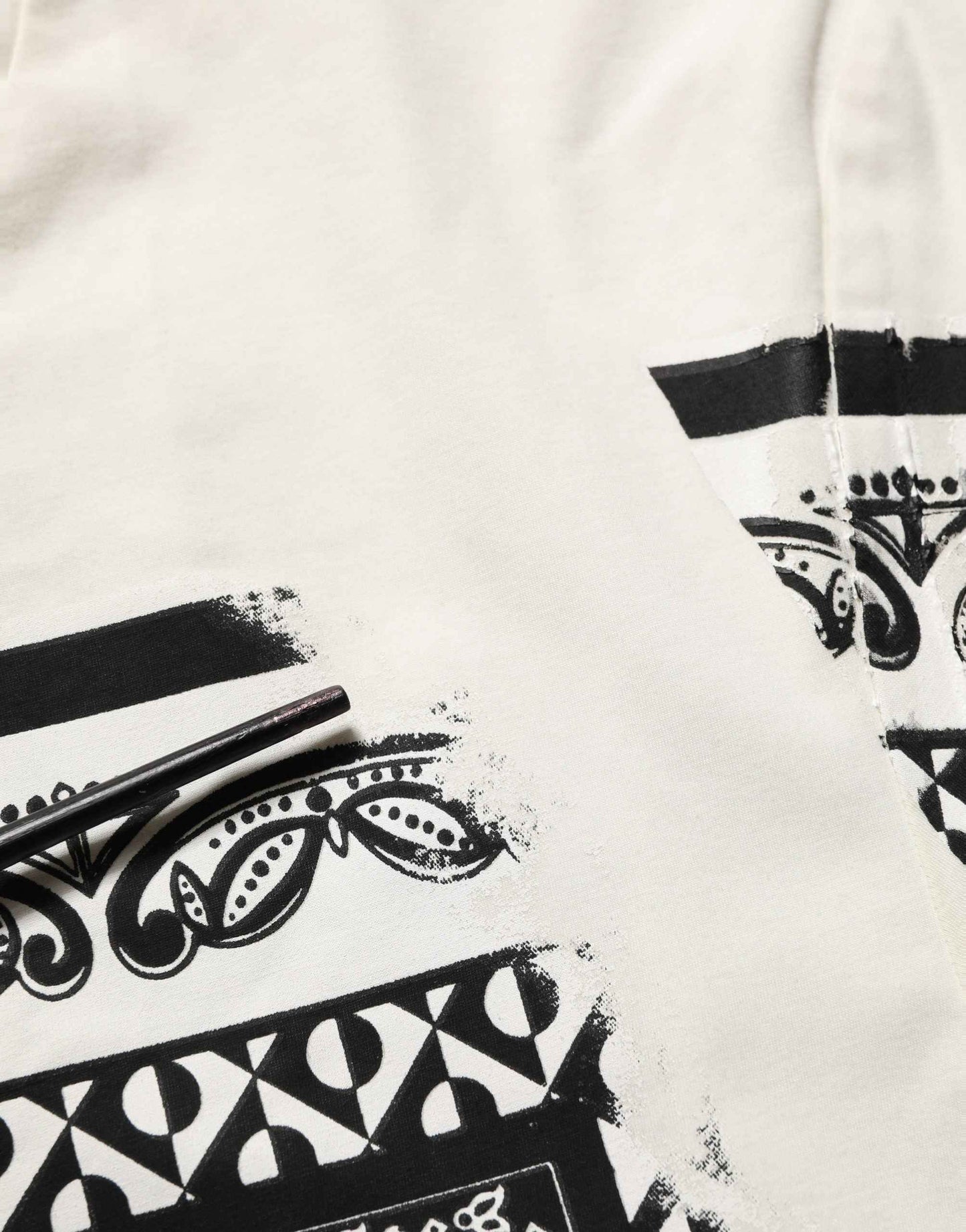 White Bandana Print Cotton Crew Neck T-shirt