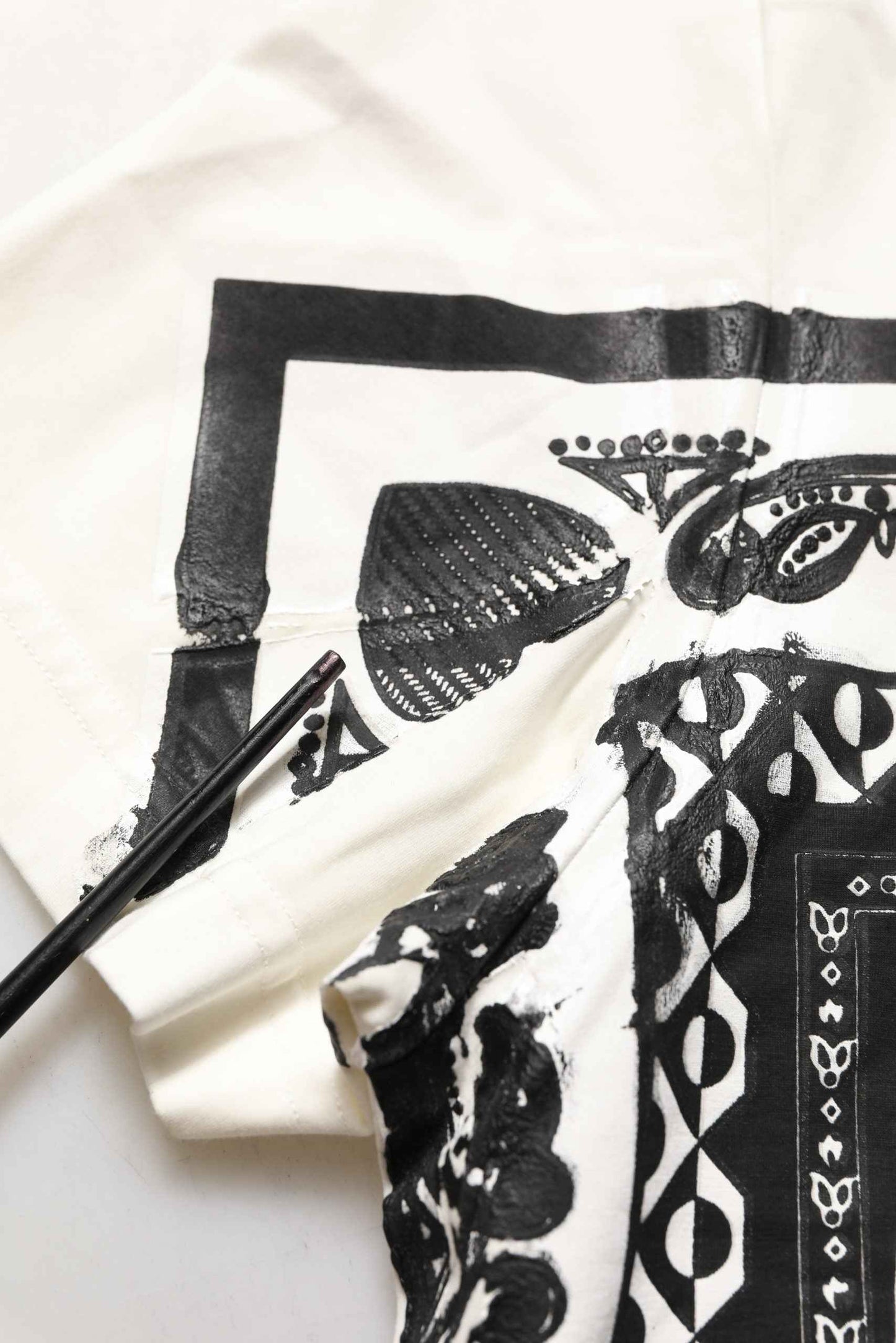 White Bandana Print Cotton Crew Neck T-shirt