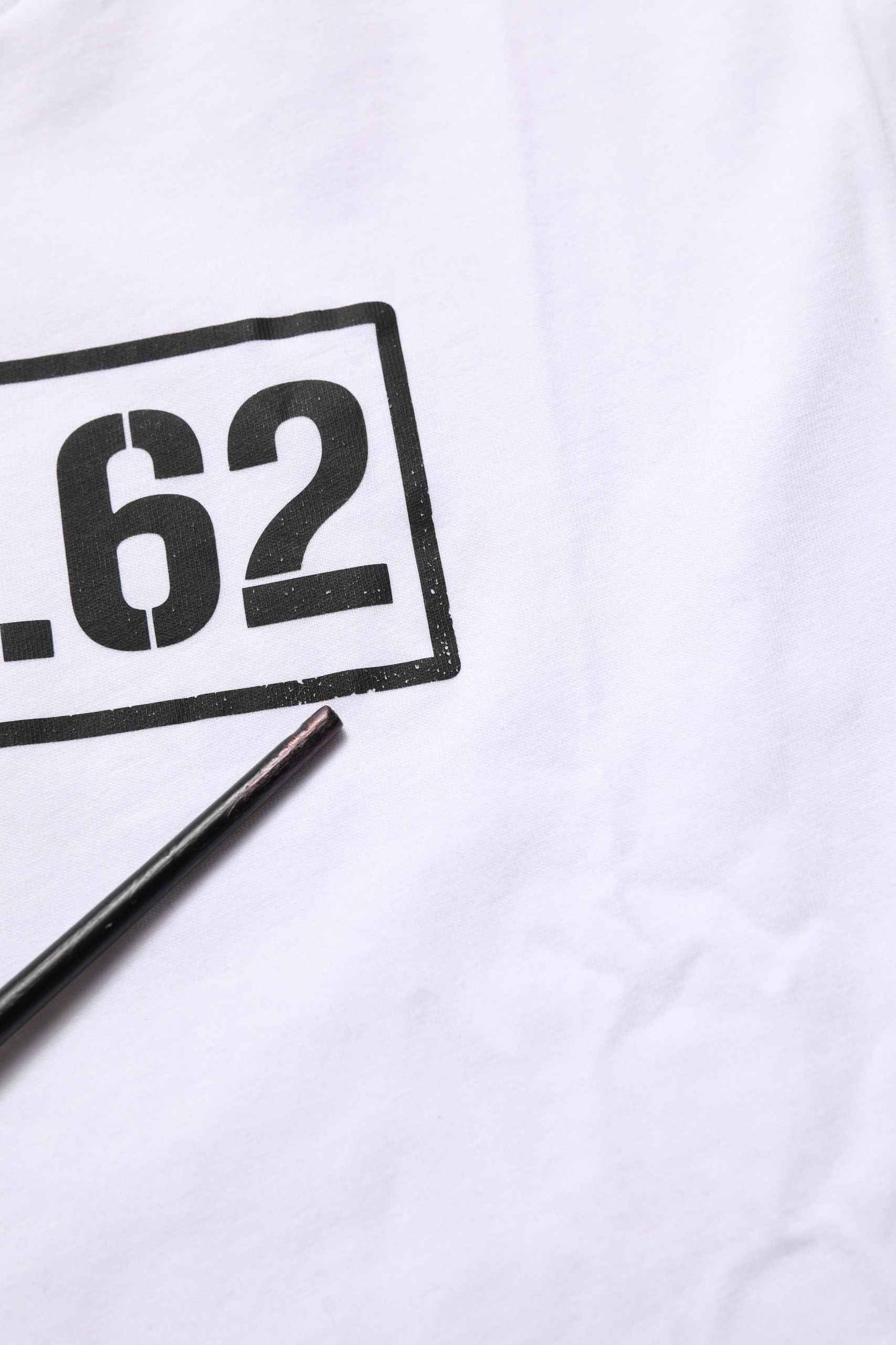 White DG 58.62 Cotton Crew Neck Men T-shirt