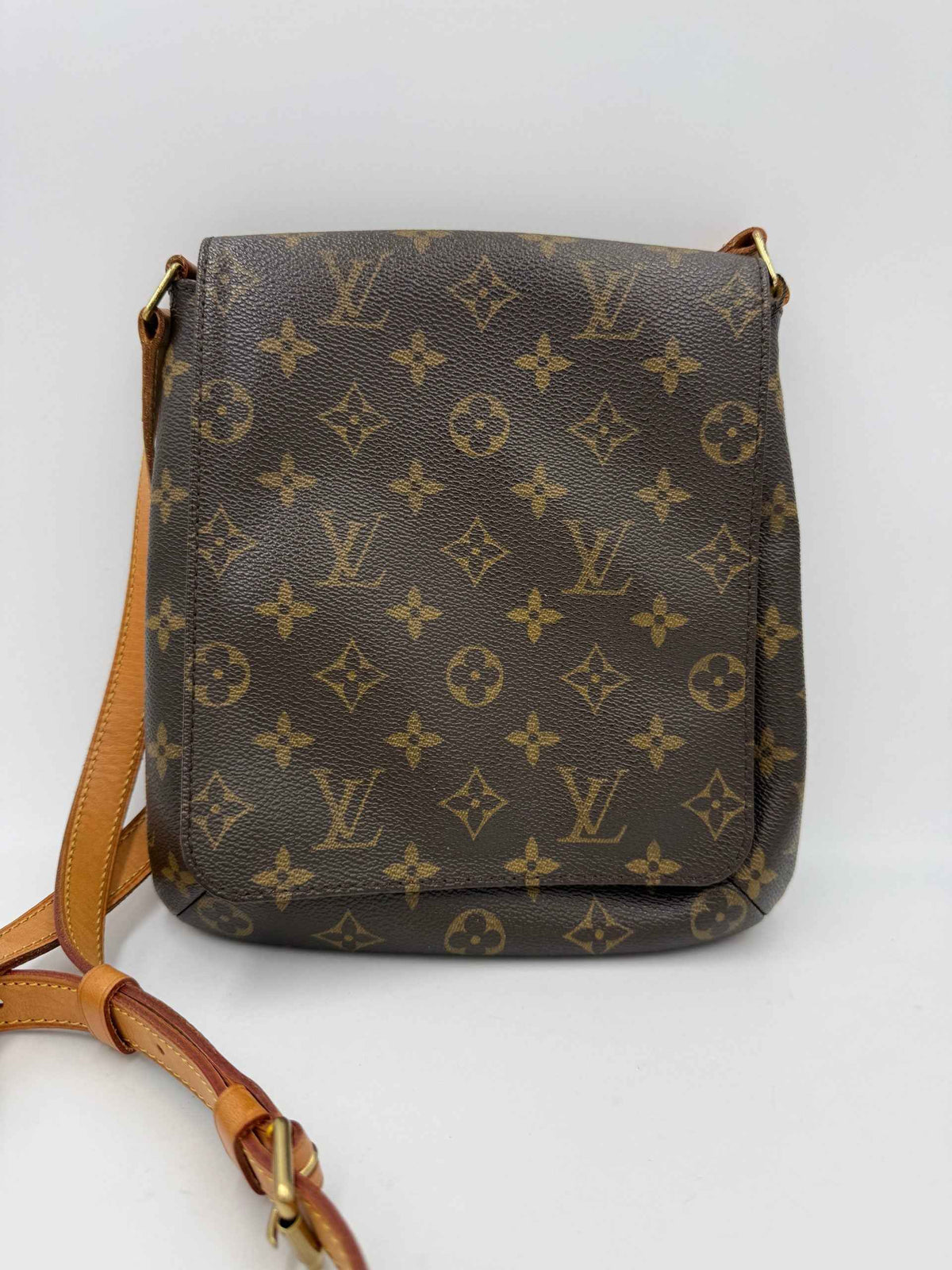 LOUIS VUITTON MUSETTE Monogram Handbag