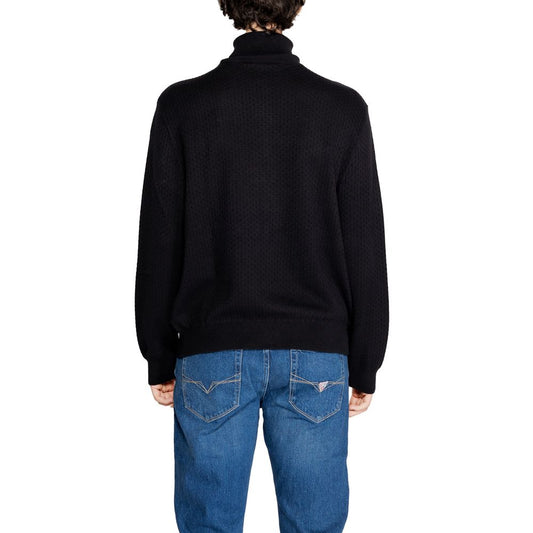 Black Cotton Turtleneck