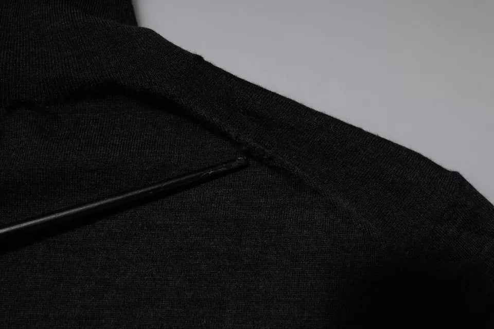Black Wool Turtleneck Pullover Sweater
