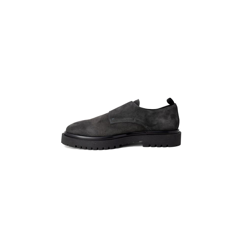 Black Leather Flat Boots
