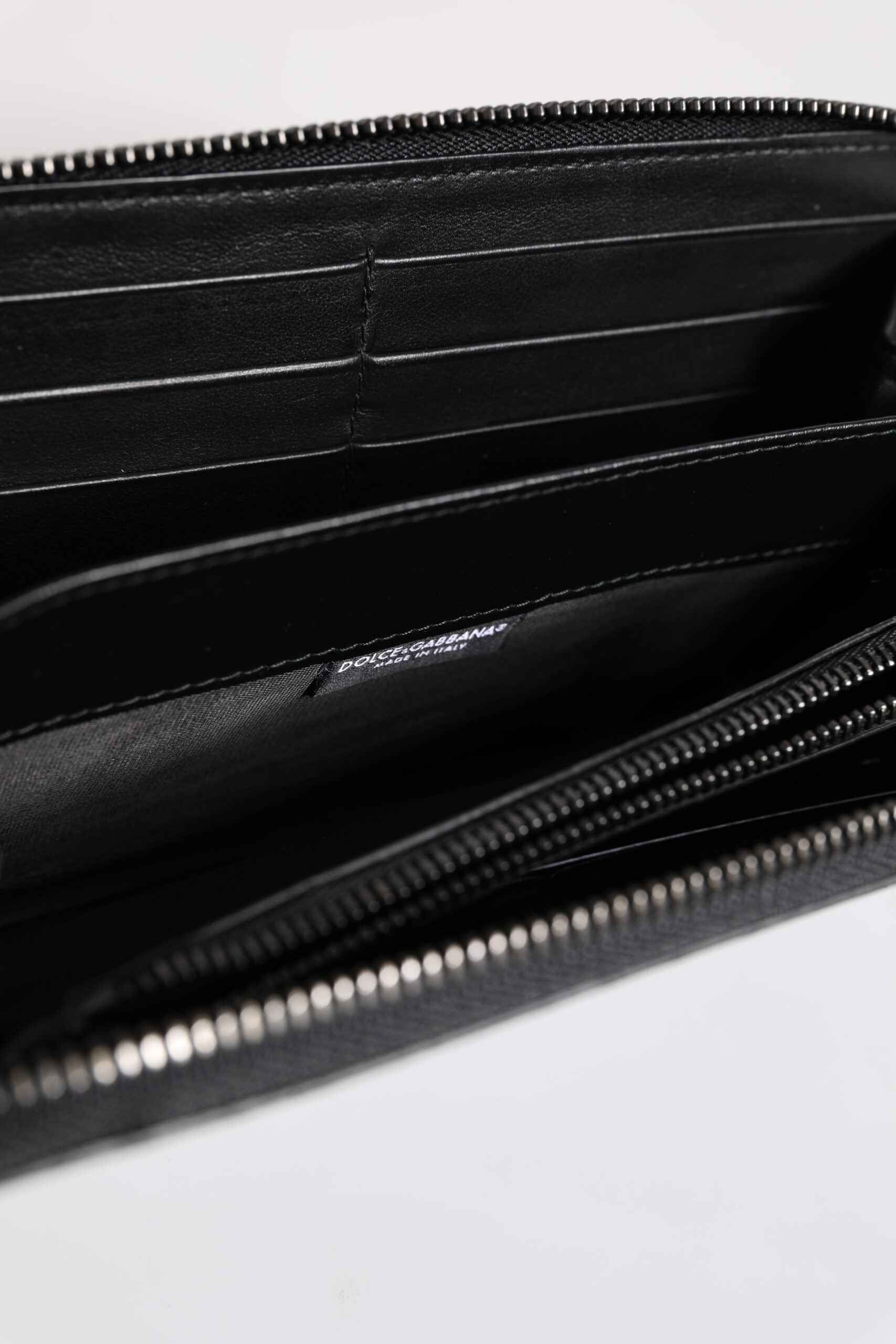 Black Blue Exotic Leather Embossed Continental Wallet