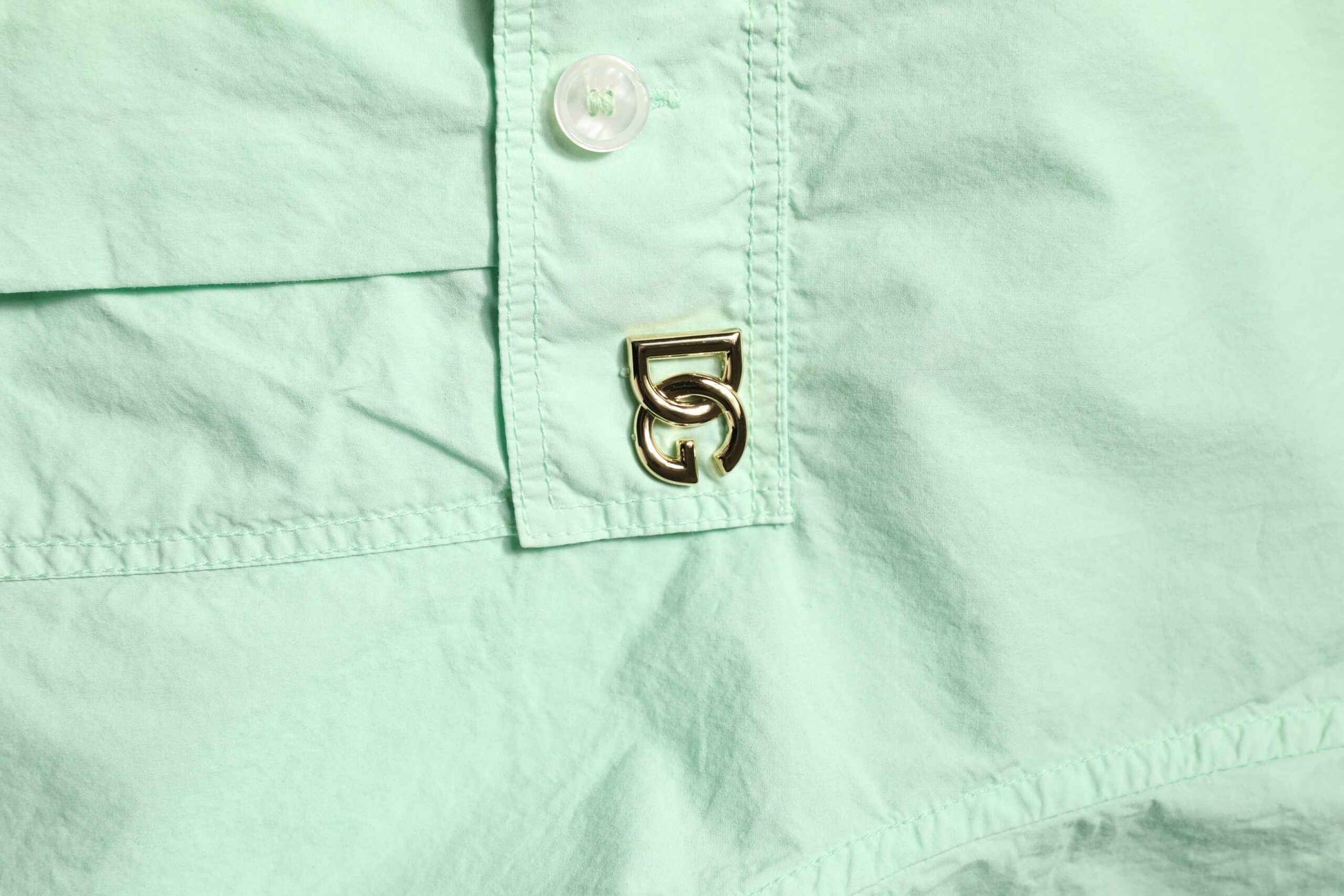 Green Cotton Short Sleeves Men Casual Shirt