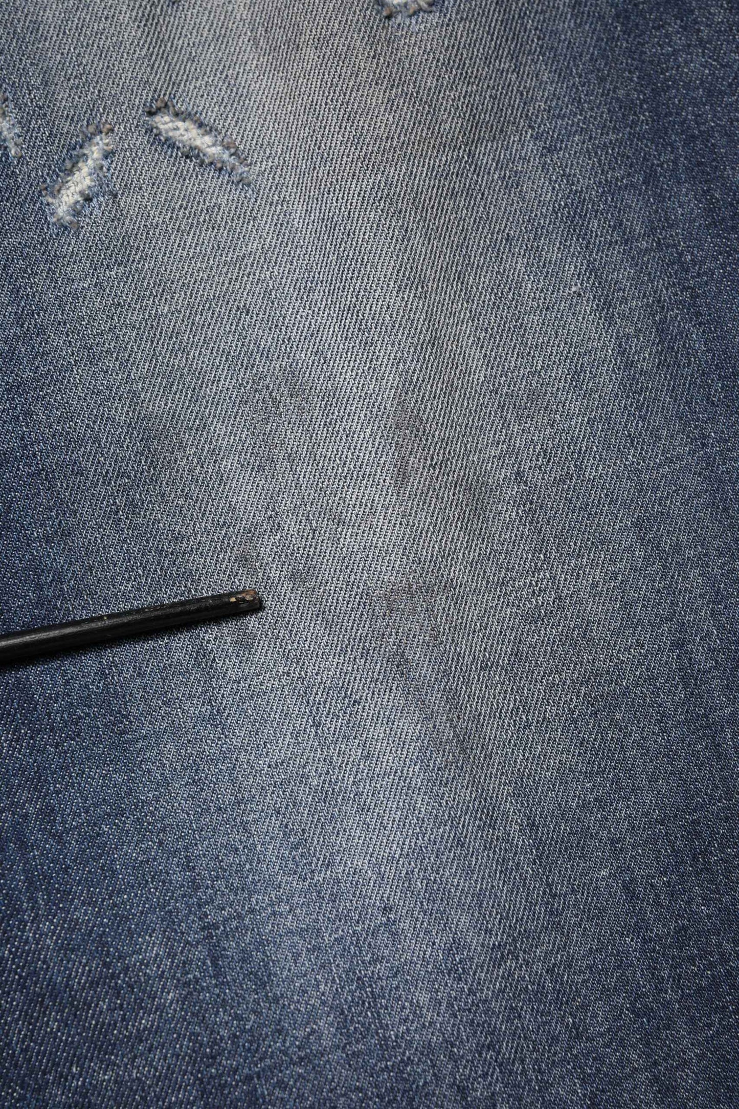 Blue Washed Tattered Cotton Men Jeans