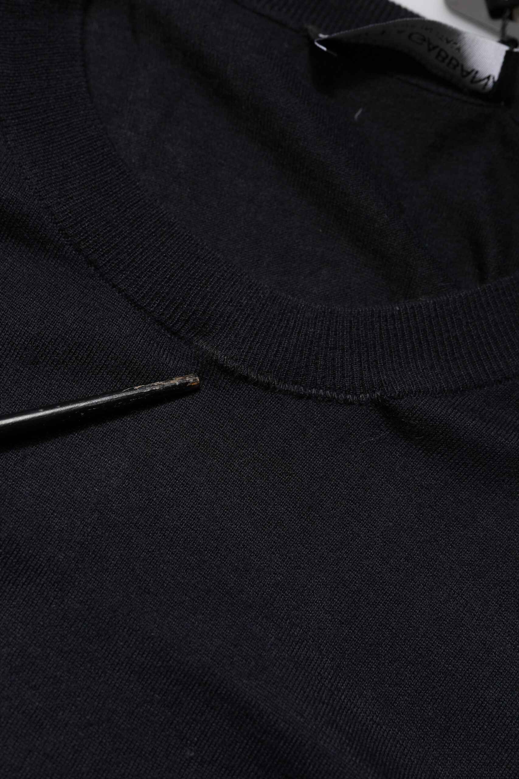 Black Long Sleeve CrewNeck Pullover Sweater