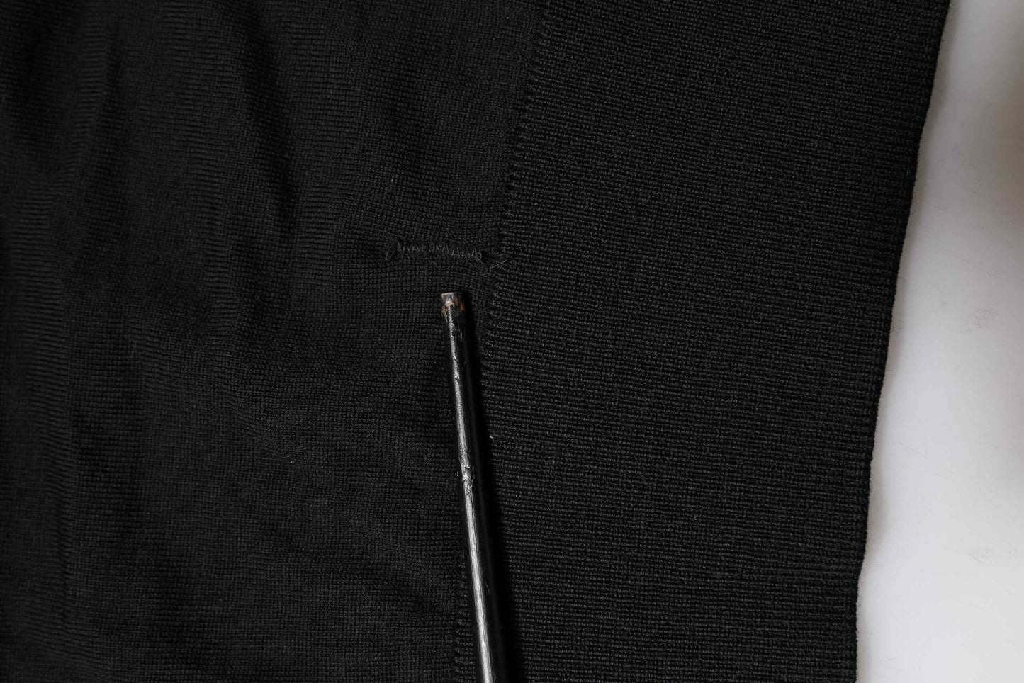 Black Long Sleeve Crew Neck Pullover Sweater