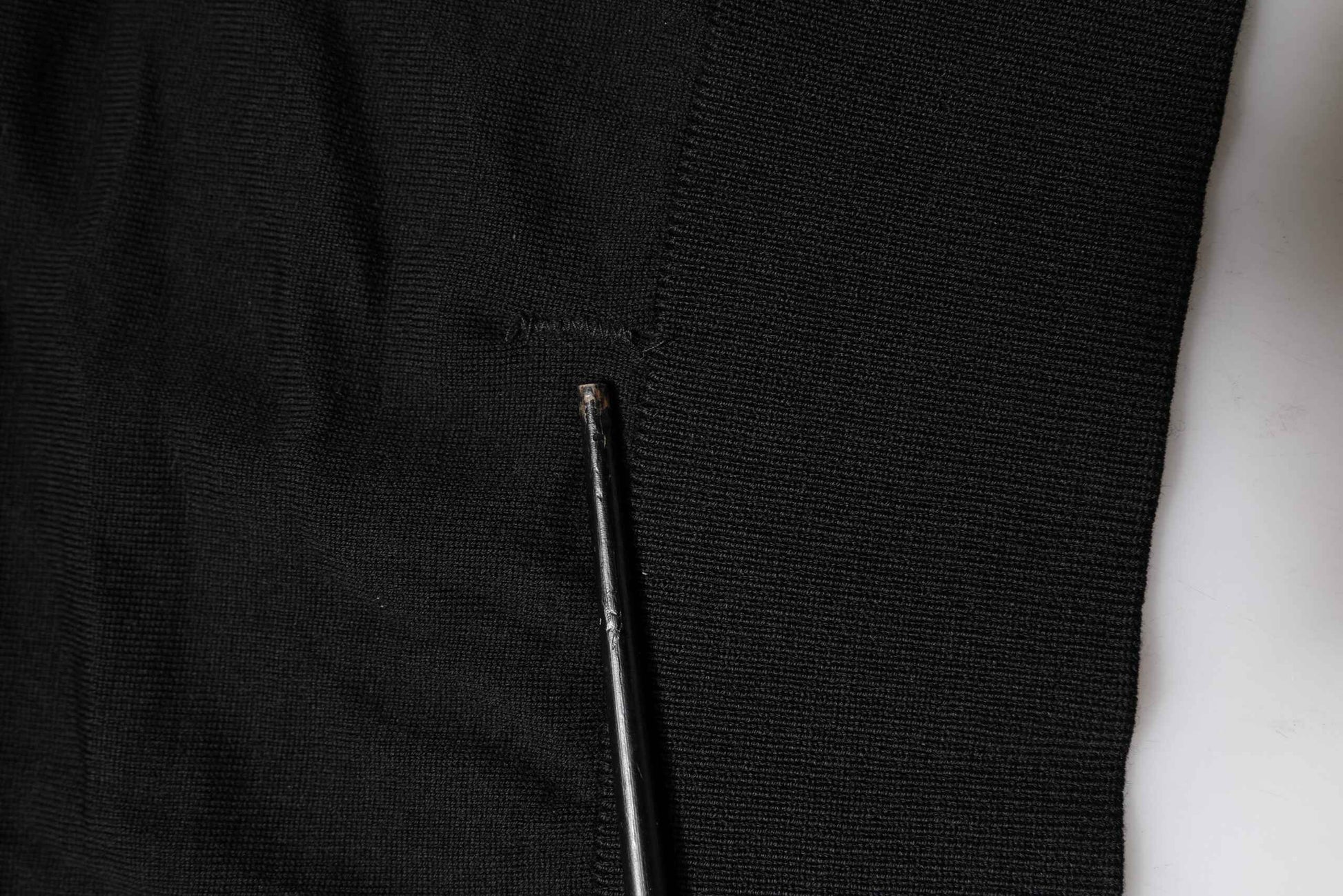 Black Long Sleeve Crew Neck Pullover Sweater