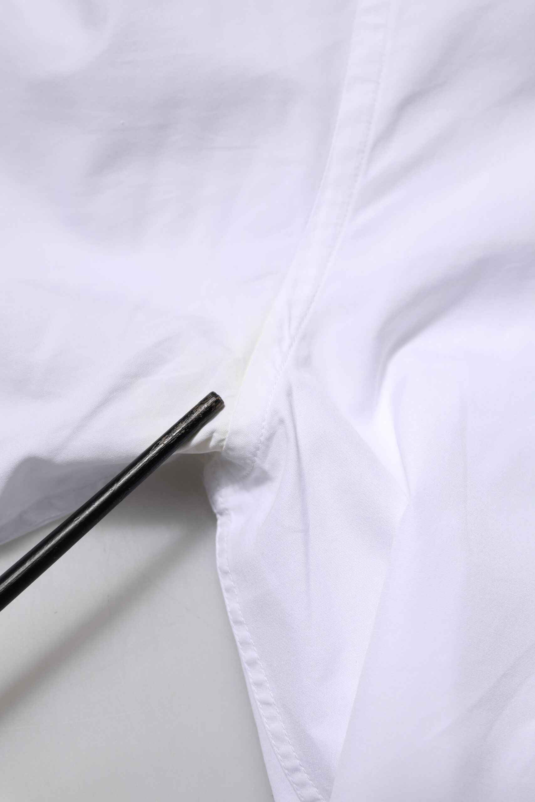 White Cotton GOLD Long Sleeves Men Dress Shirt