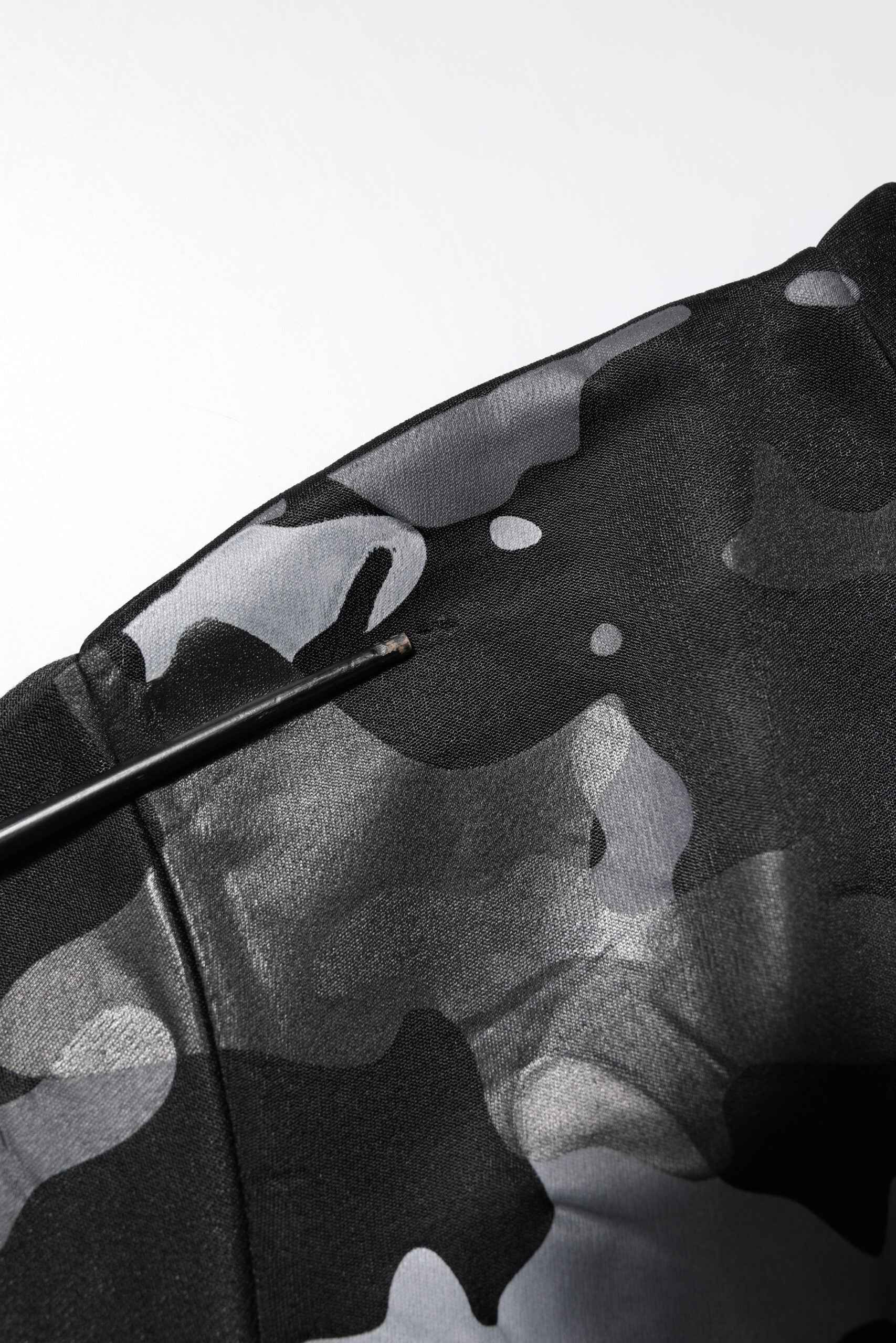 Black Camouflage Pullover Sweatshirt Sweater