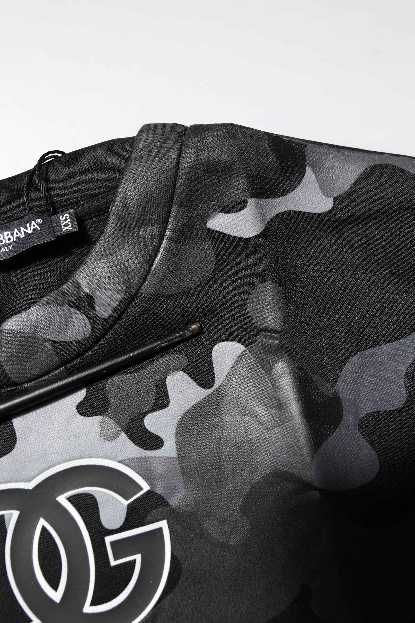 Black Camouflage Pullover Sweatshirt Sweater
