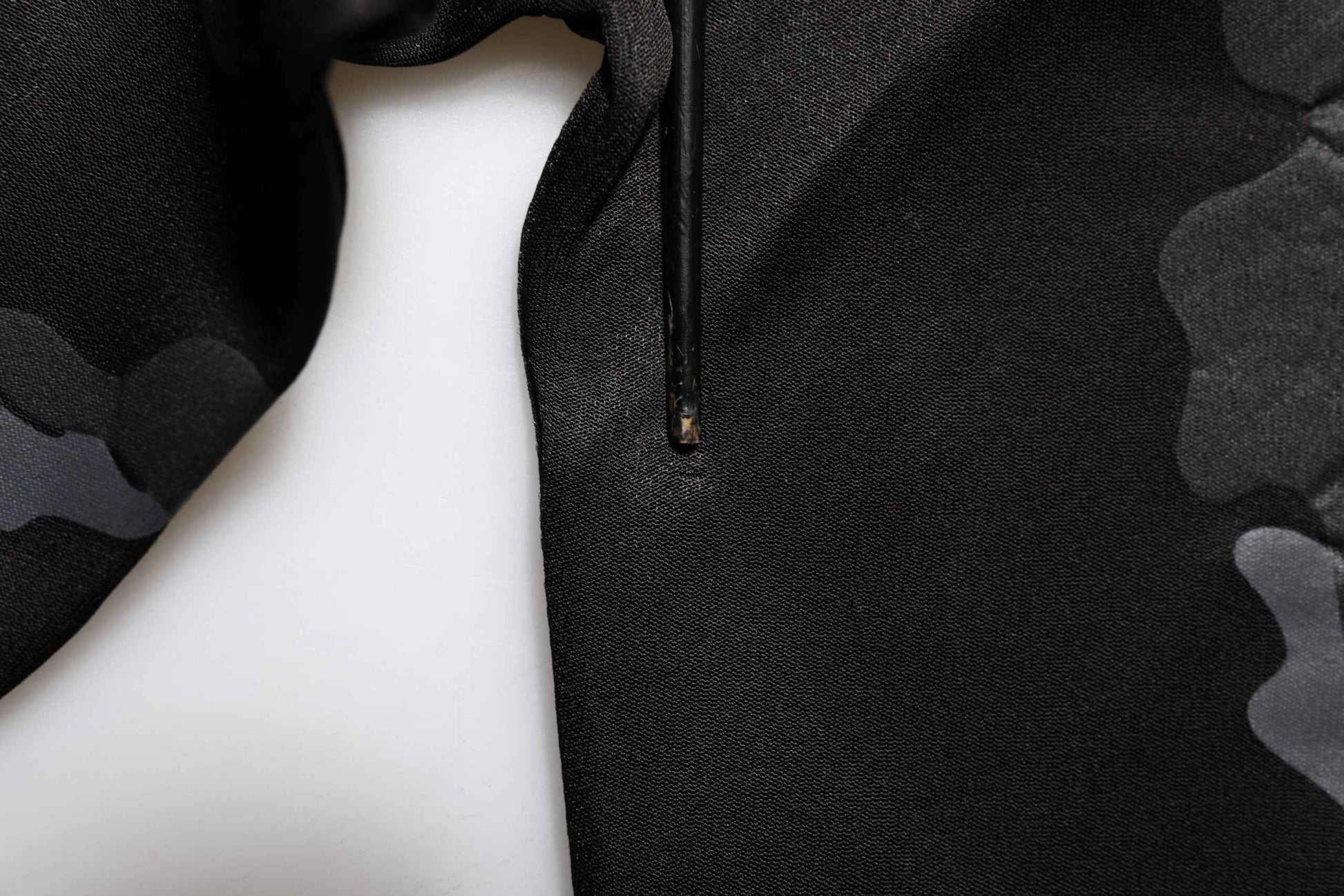 Black Camouflage Pullover Sweatshirt Sweater