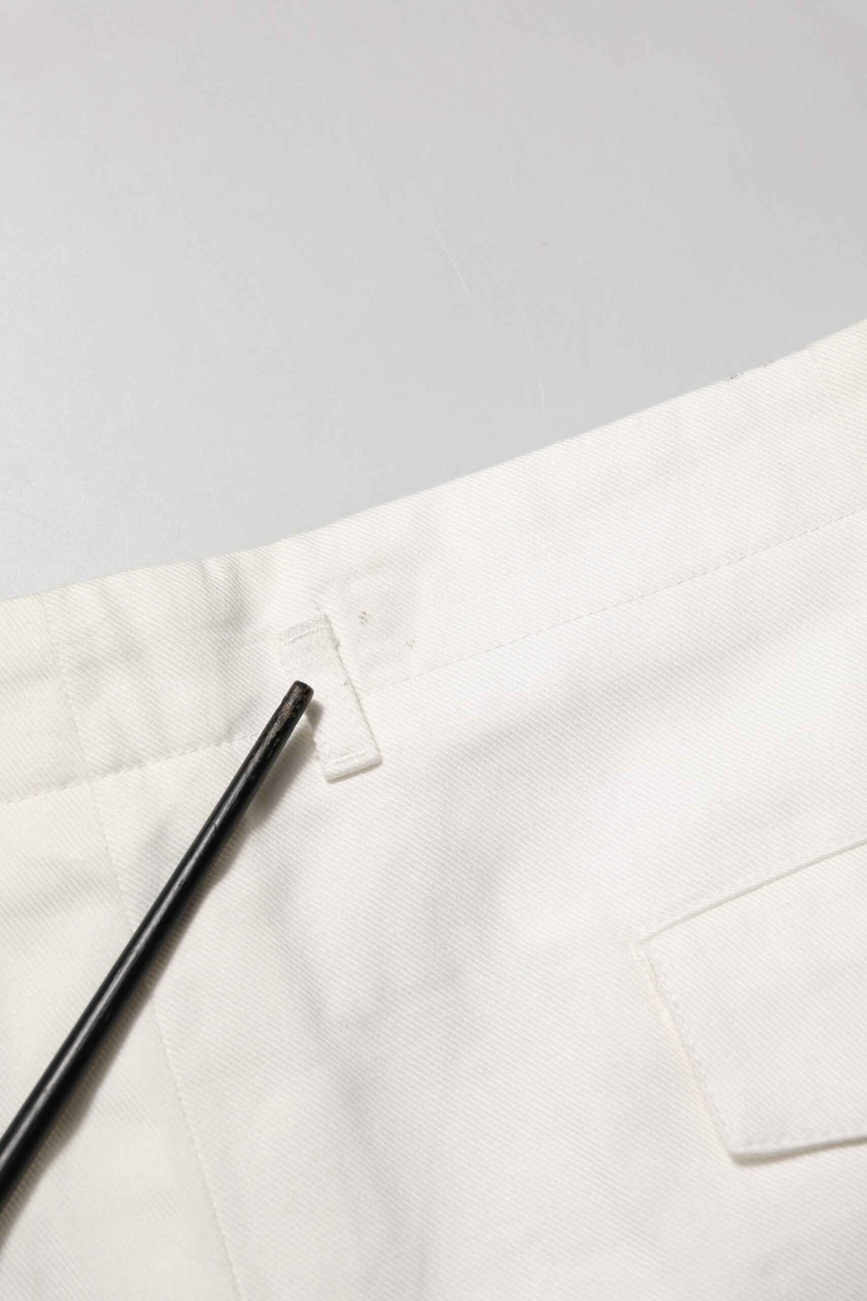 White Cotton Mid Waist Men Bermuda Shorts