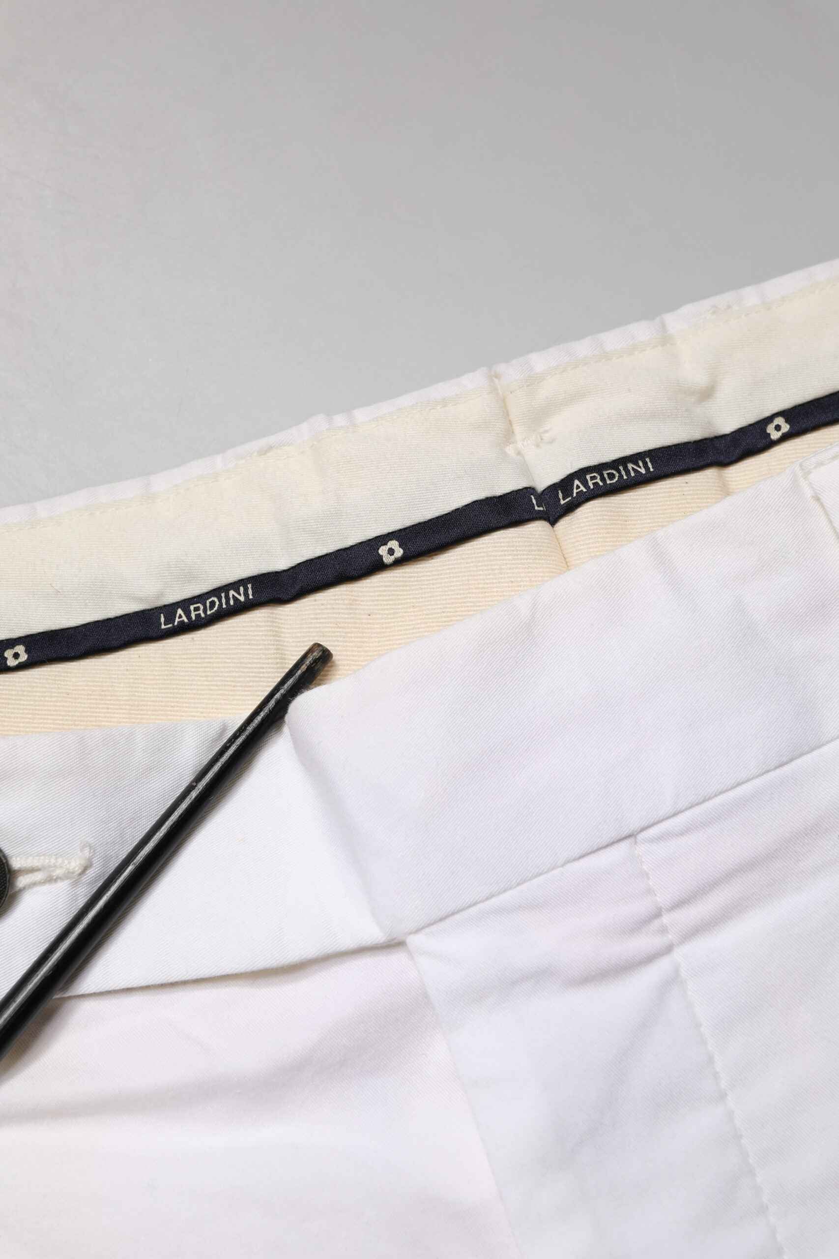 White Cotton Stretch Tapered Mid Waist Chino Pants