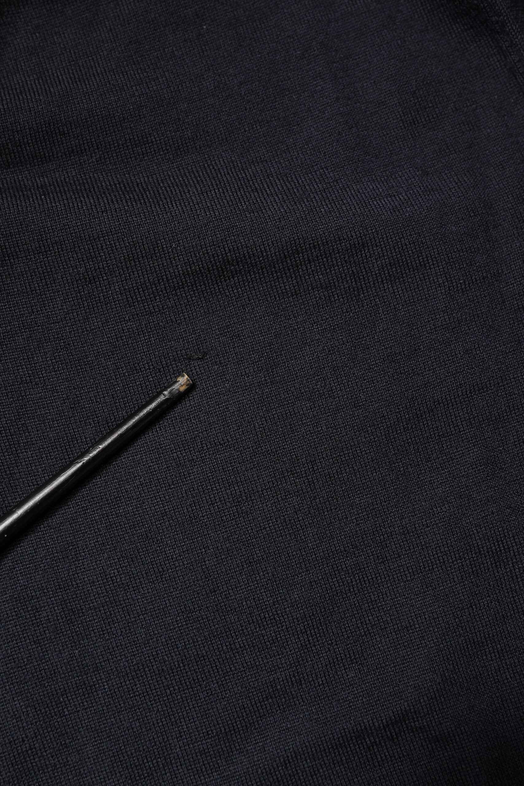 Black Cashmere V-Neck Men Pullover Sweater